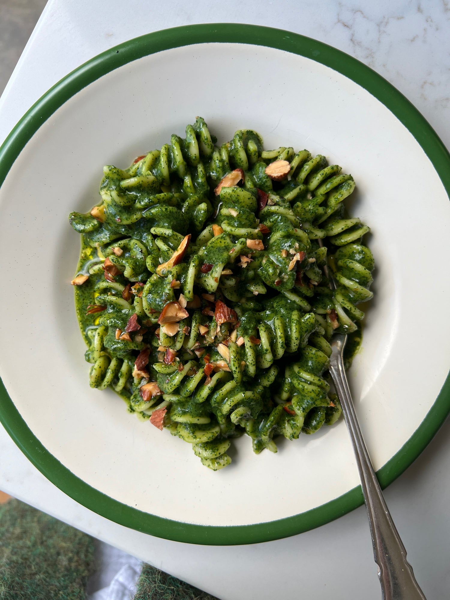 Super green, super speedy pasta